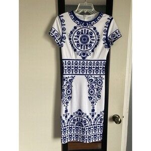 Unbranded Women’s Dress Size Small White/Blue Geometric Pencil Good Condition